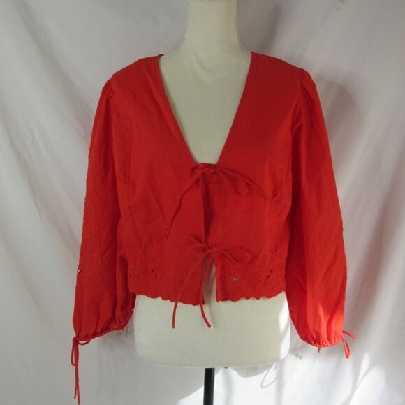Future Collective Blouse Red Cotton Poplin Eyelet Long Sleeve Size Medium NWT - Picture 2 of 13